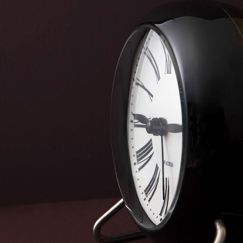 ARNE JACOBSEN TableClock ROMAN BLACK テーブルクロック ローマン ブラック 目覚まし時計 置時計