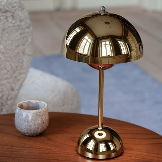 &Tradition Flowerpot VP9 ポータブルランプ