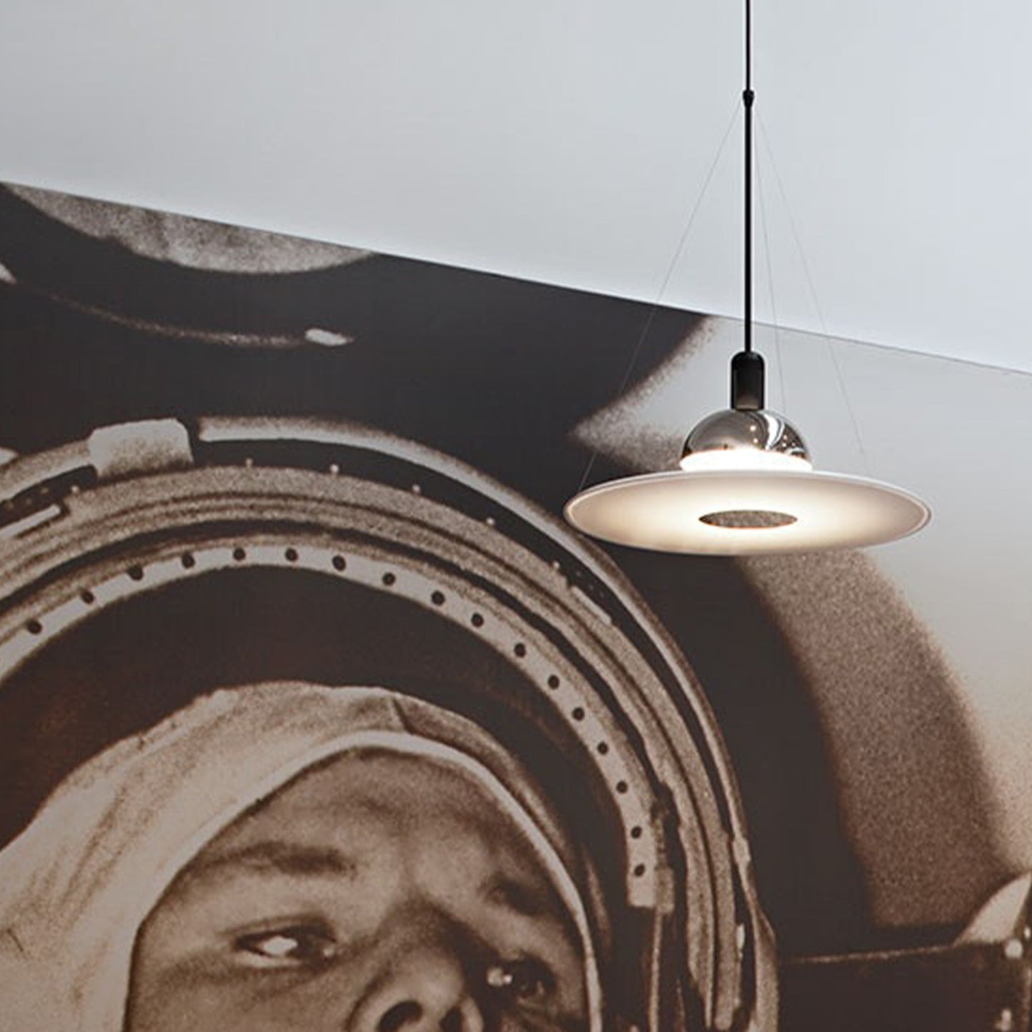 FLOS フロス ペンダントライト FRISBI JP フリスビーJP 全長1200mm 引掛シーリング仕様 日本限定仕様 アキッレ・カスティリオーニ