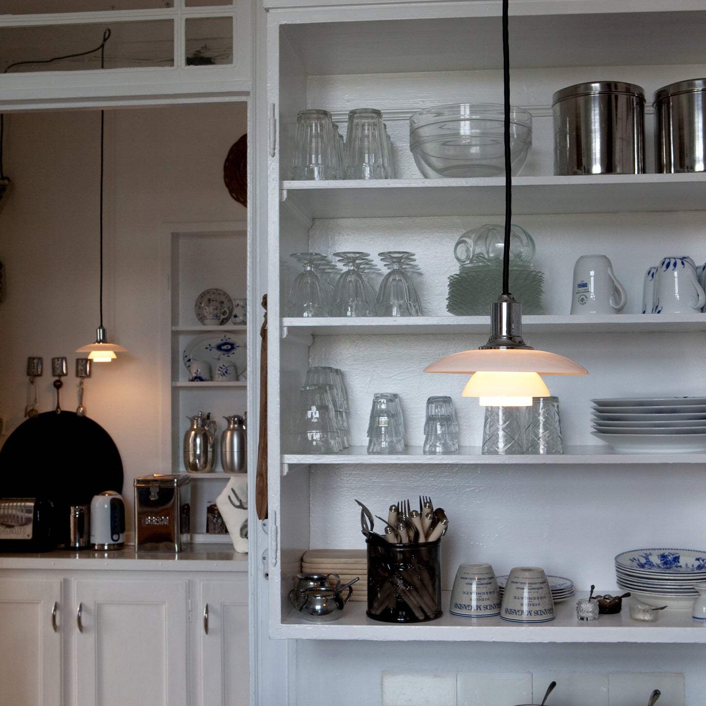 Louis Poulsen PH 2/1 ペンダント (真鍮メタライズド)【お取り寄せ商品】