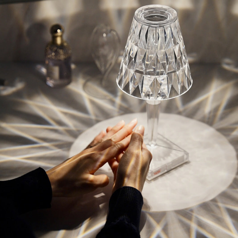 正規代理店 Kartell カルテル　Battery バッテリー KW9140 コードレス 充電式　照明　テーブルランプ