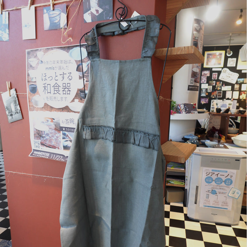 BORGO DELLE TOVAGLIE フリルエプロン