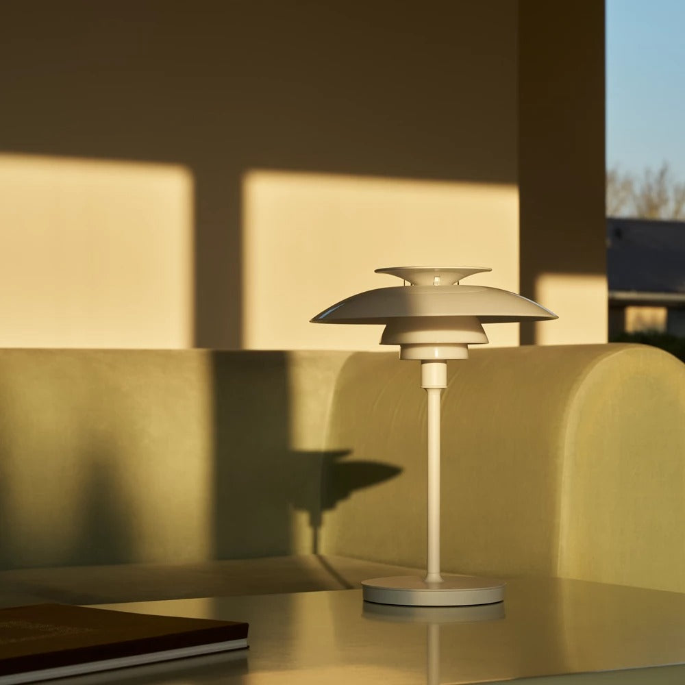 Louis Poulsen PH 80ポータブル 【お取り寄せ商品】