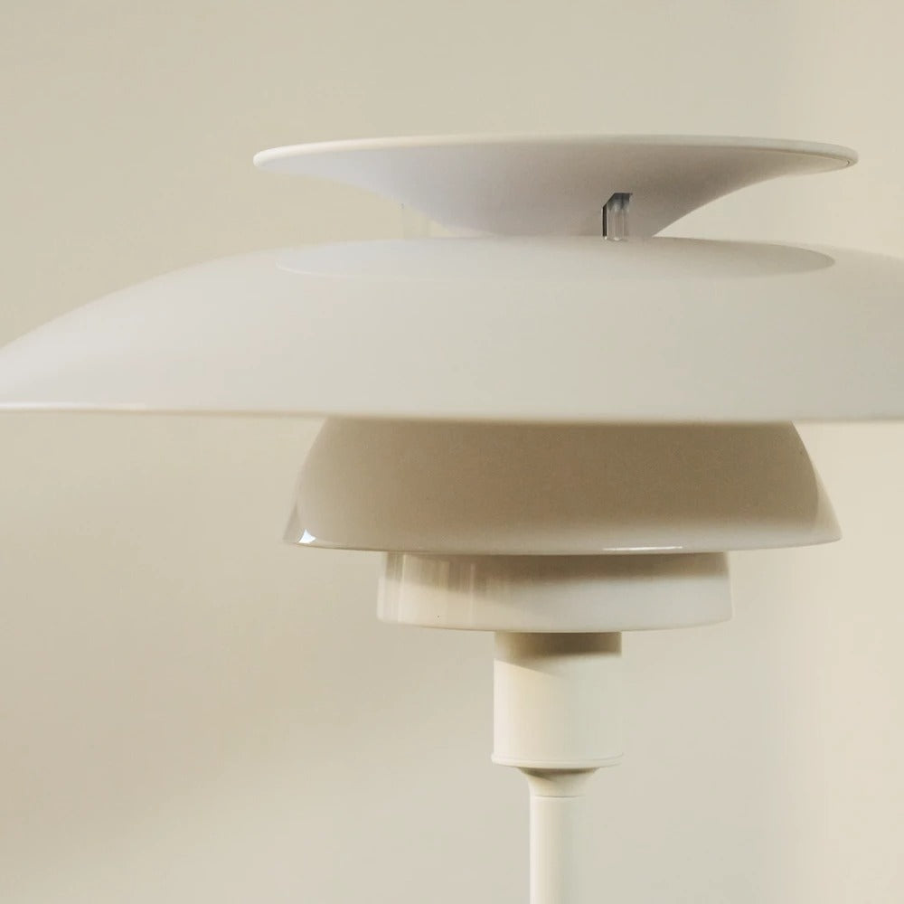 Louis Poulsen PH 80テーブル 【お取り寄せ商品】