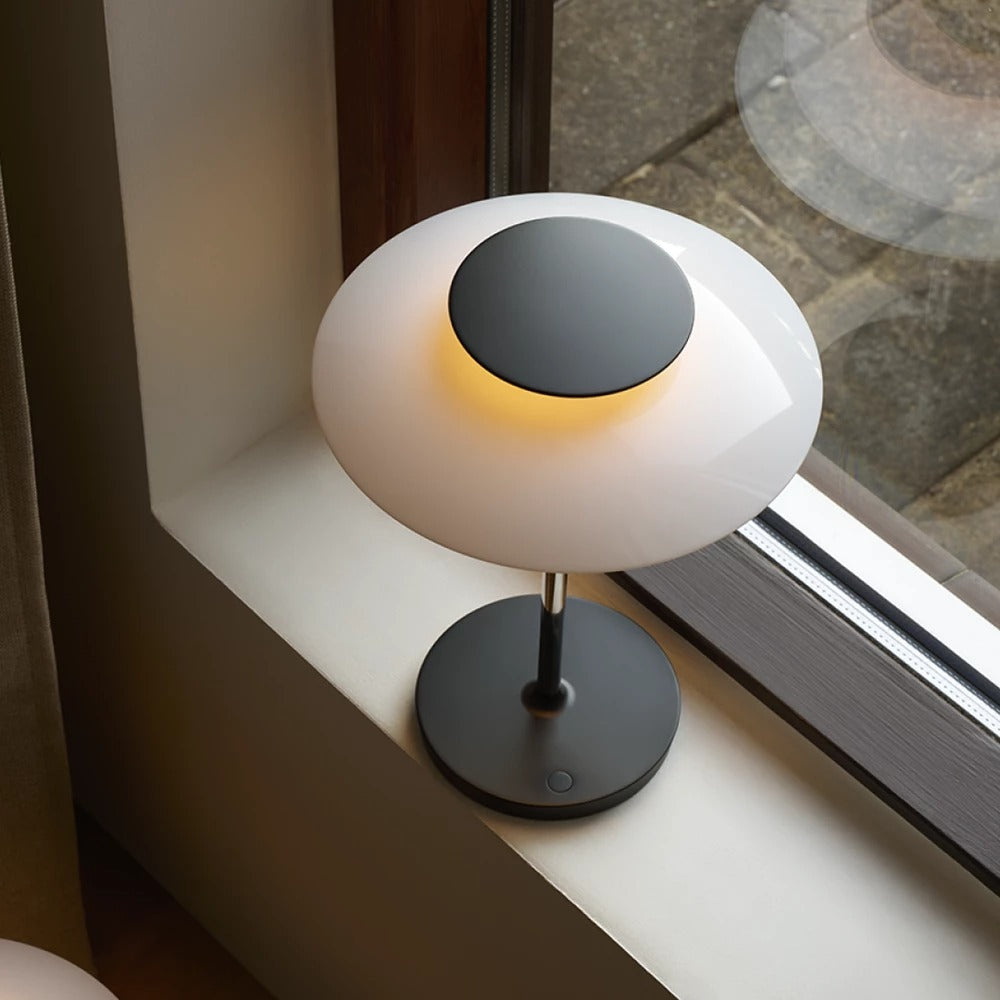 Louis Poulsen PH 80ポータブル 【お取り寄せ商品】