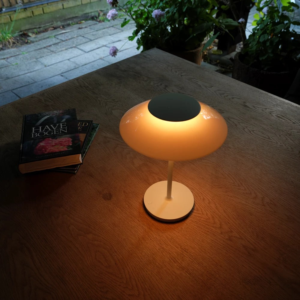 Louis Poulsen PH 80ポータブル 【お取り寄せ商品】