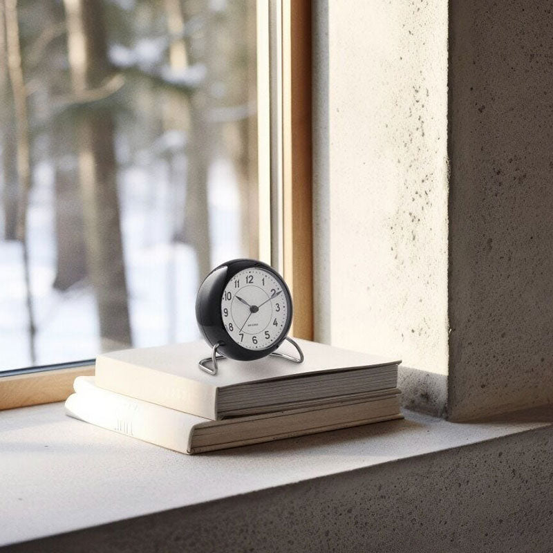 ARNE JACOBSEN TableClock STATION BLACK テーブルクロック ステーション ブラック 目覚まし時計 置時計