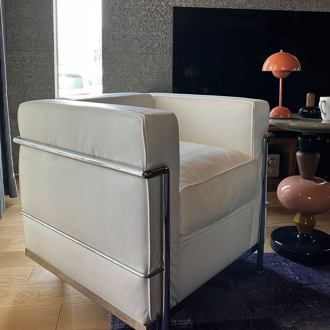 キャロットの家具ソファ 1人 Le Corbusier ル・コルビュジエ LC2 リプロダクト