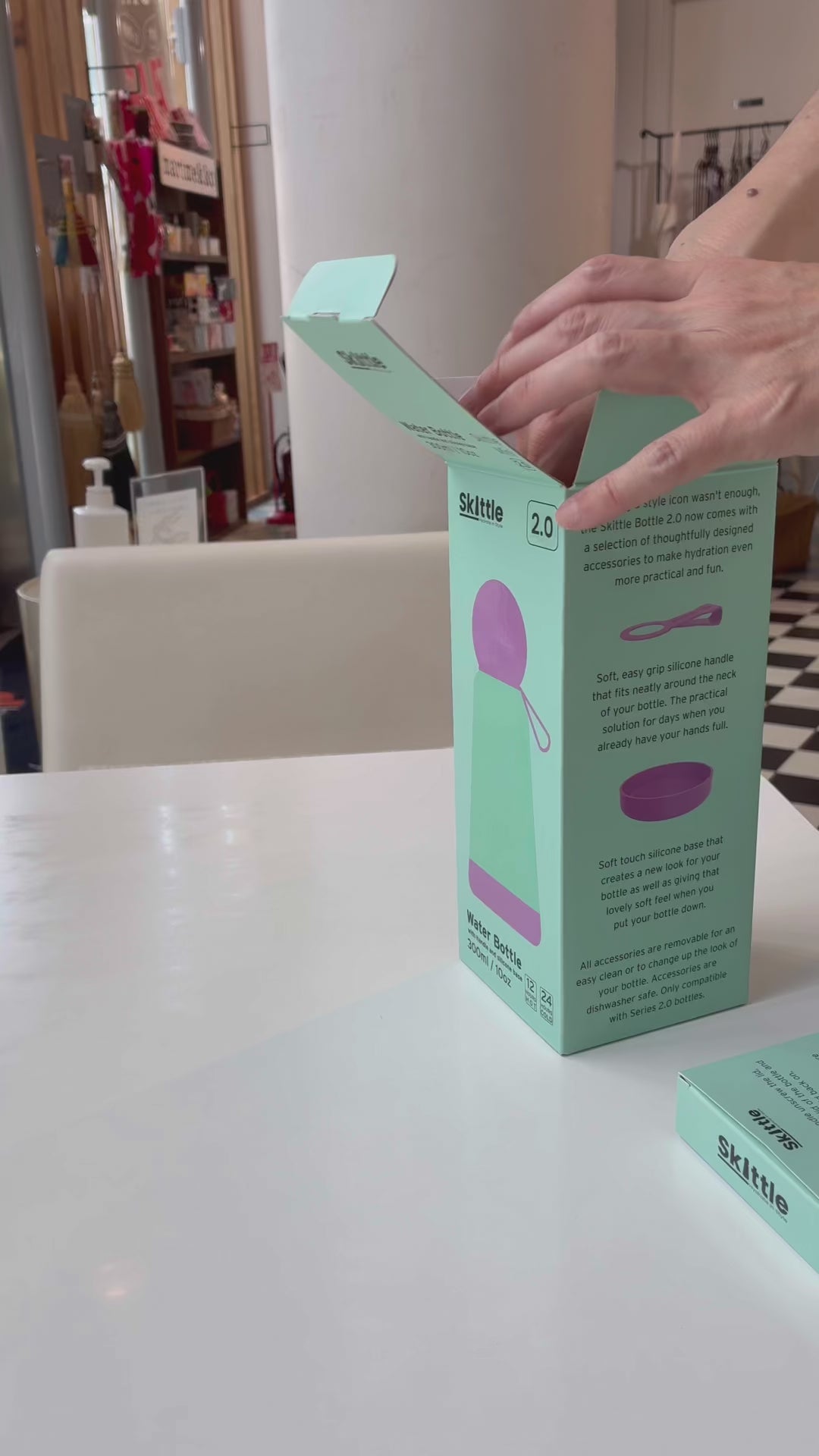 売切れ次第終了】NHK 舟を編む 水筒 Lund Design House Skittle Bottle